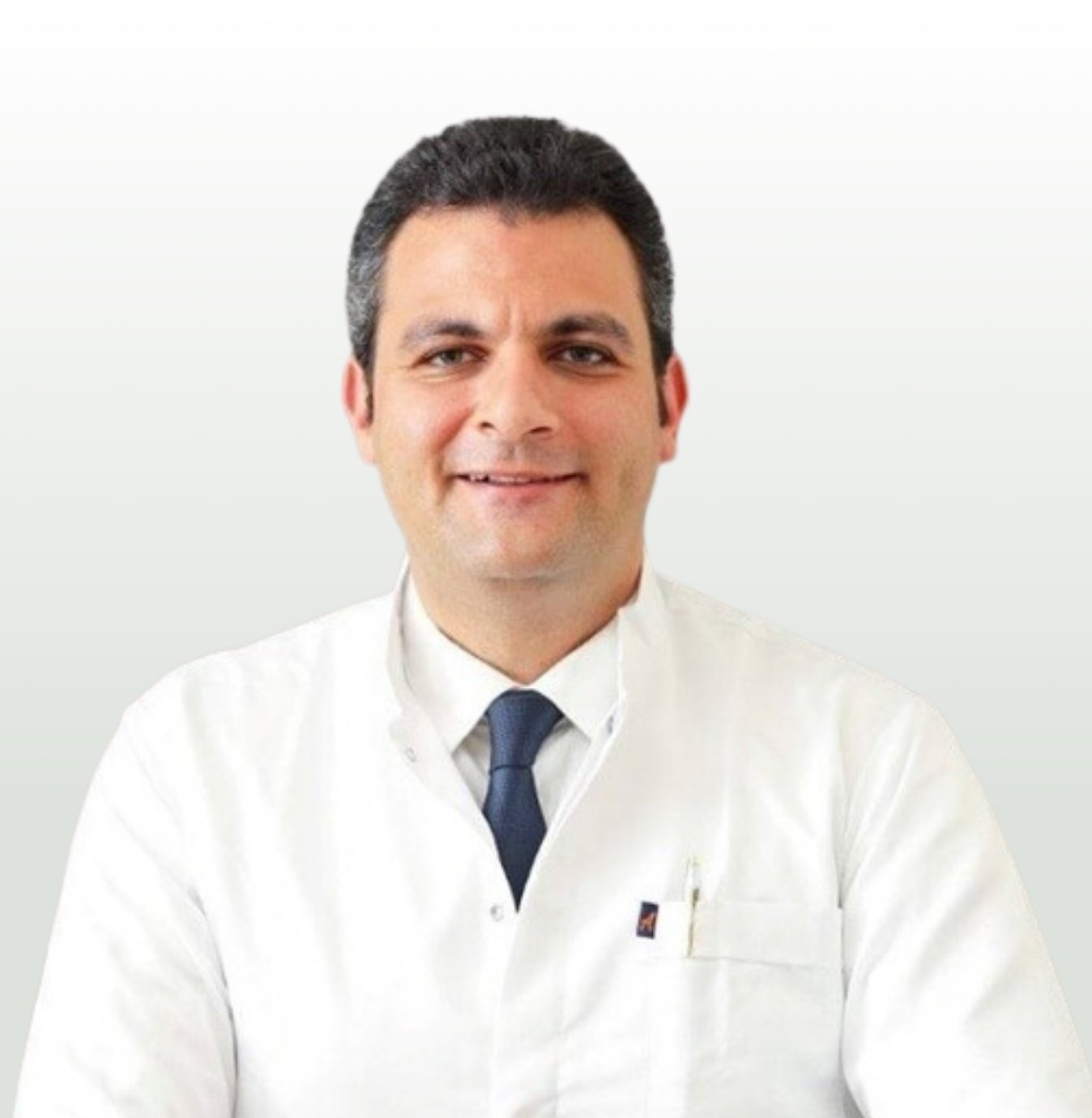 Dr. Ahmed Raslan | Oculoplasty And Refractive Surgeon In Dubai